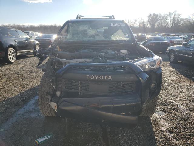 Photo 4 VIN: JTELU5JR8P6176311 - TOYOTA 4RUNNER SE 