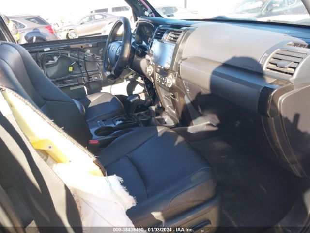 Photo 4 VIN: JTELU5JRXN6069659 - TOYOTA 4RUNNER 