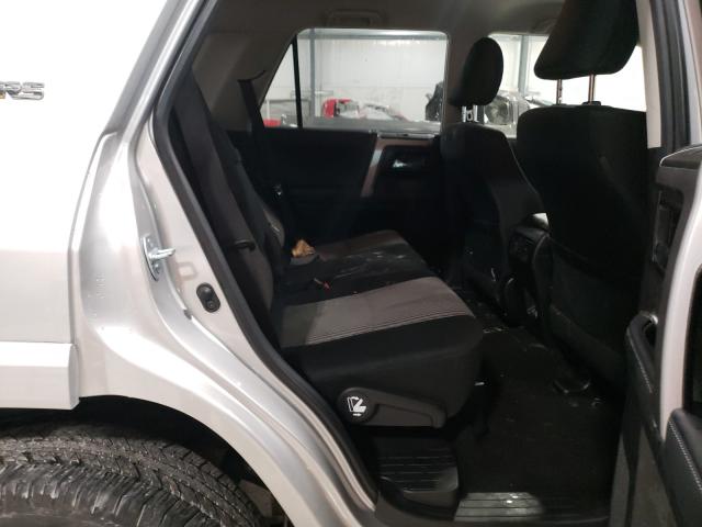 Photo 5 VIN: JTEMU5JR0M5853969 - TOYOTA 4RUNNER SR 