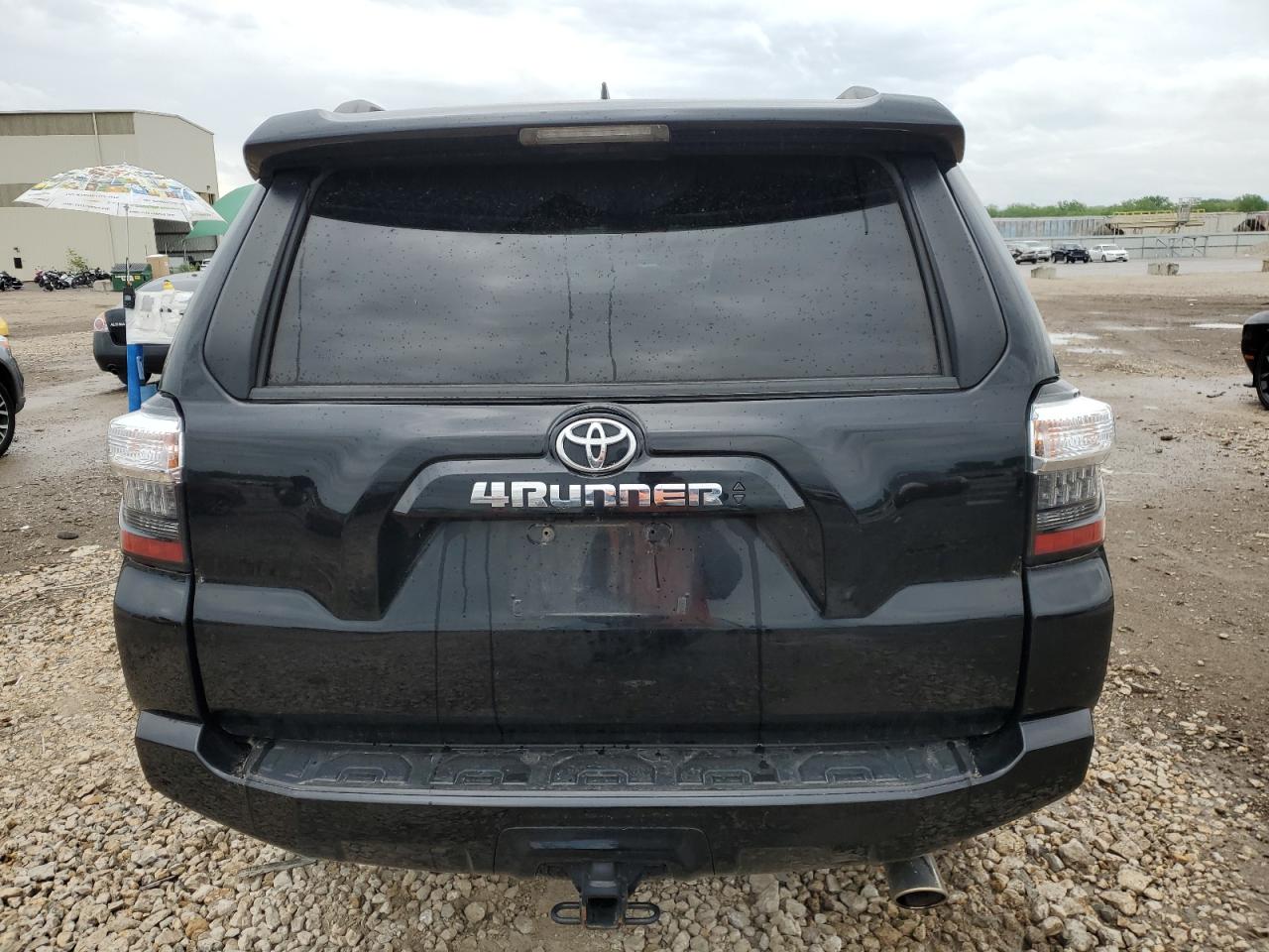 Photo 5 VIN: JTEMU5JR0M5942621 - TOYOTA 4RUNNER 