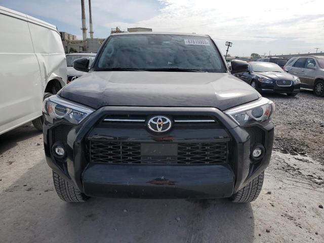 Photo 4 VIN: JTEMU5JR0P6114759 - TOYOTA 4RUNNER SE 