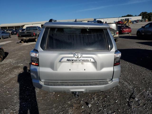 Photo 5 VIN: JTEMU5JR1M5901477 - TOYOTA 4RUNNER SR 