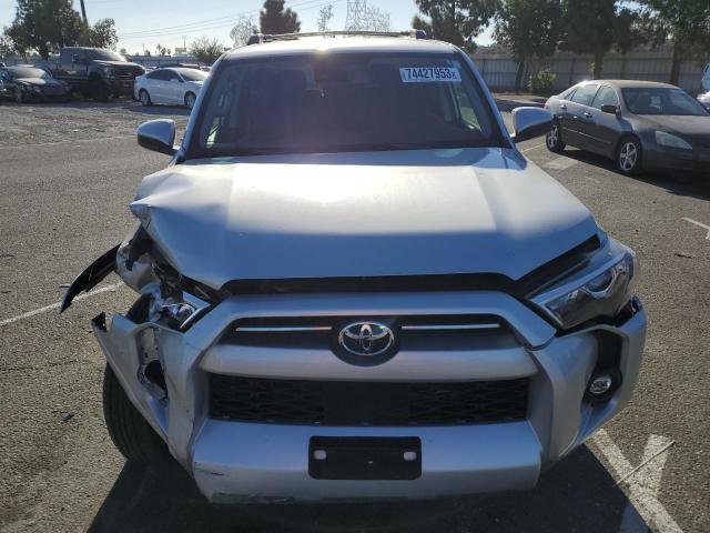 Photo 4 VIN: JTEMU5JR1M5968130 - TOYOTA 4RUNNER 