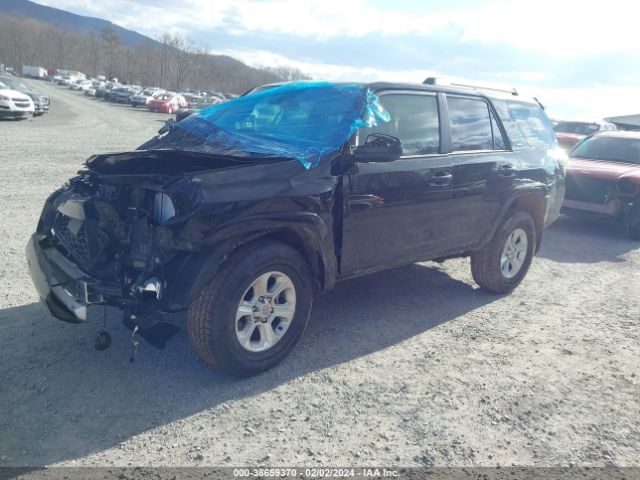 Photo 1 VIN: JTEMU5JR1N6035615 - TOYOTA 4RUNNER 