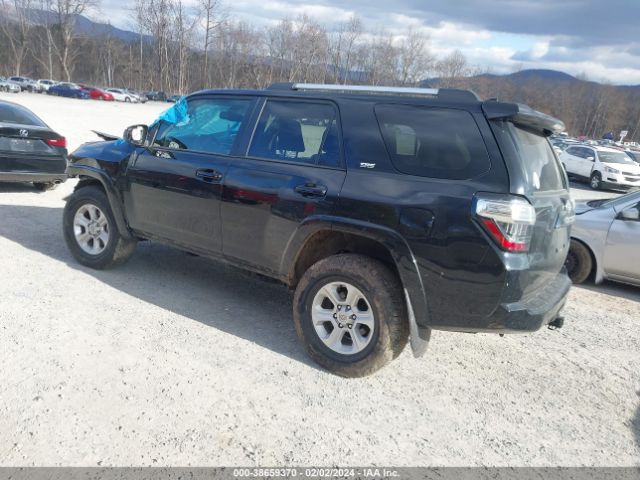 Photo 2 VIN: JTEMU5JR1N6035615 - TOYOTA 4RUNNER 