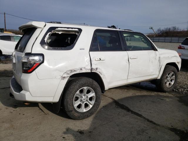 Photo 2 VIN: JTEMU5JR2M5855240 - TOYOTA 4RUNNER SR 