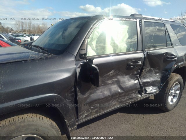 Photo 5 VIN: JTEMU5JR2M5861118 - TOYOTA 4RUNNER 