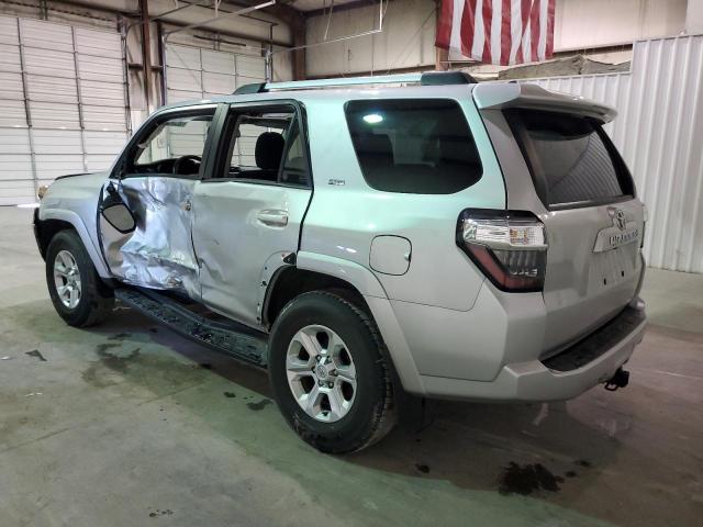 Photo 1 VIN: JTEMU5JR2P6142756 - TOYOTA 4RUNNER SE 