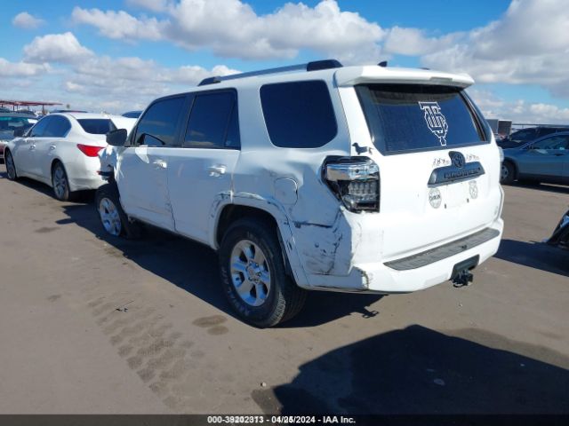 Photo 2 VIN: JTEMU5JR3M5852864 - TOYOTA 4RUNNER 