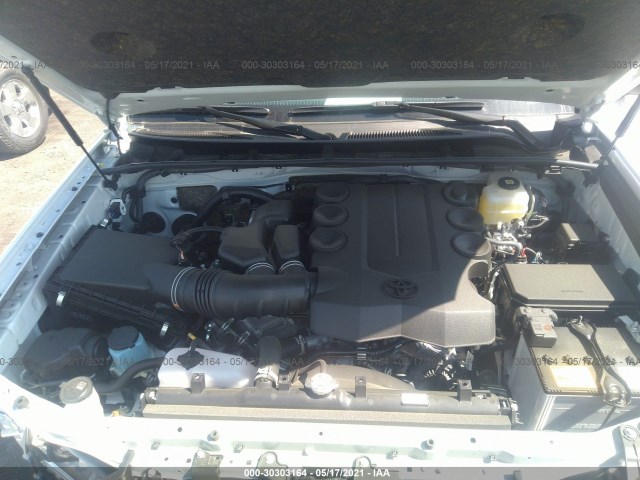 Photo 9 VIN: JTEMU5JR3M5876632 - TOYOTA 4RUNNER 