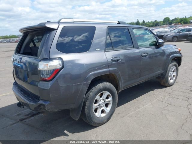 Photo 3 VIN: JTEMU5JR3N5998943 - TOYOTA 4RUNNER 