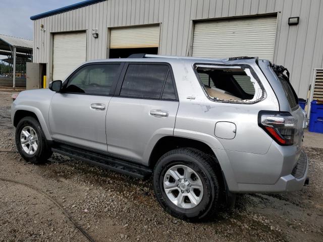 Photo 1 VIN: JTEMU5JR3P6143477 - TOYOTA 4RUNNER SE 