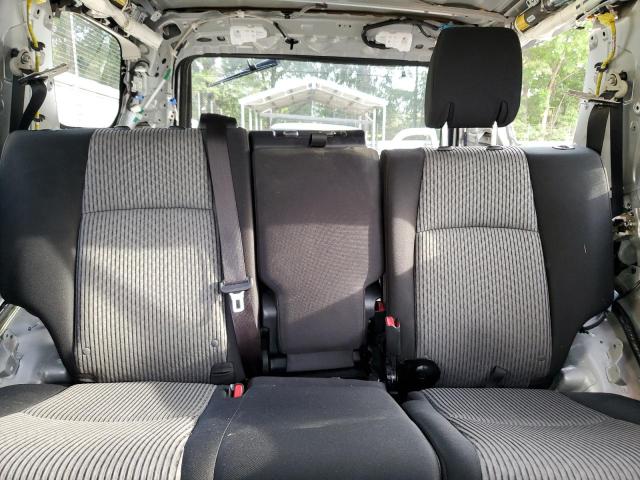 Photo 9 VIN: JTEMU5JR3P6143477 - TOYOTA 4RUNNER SE 