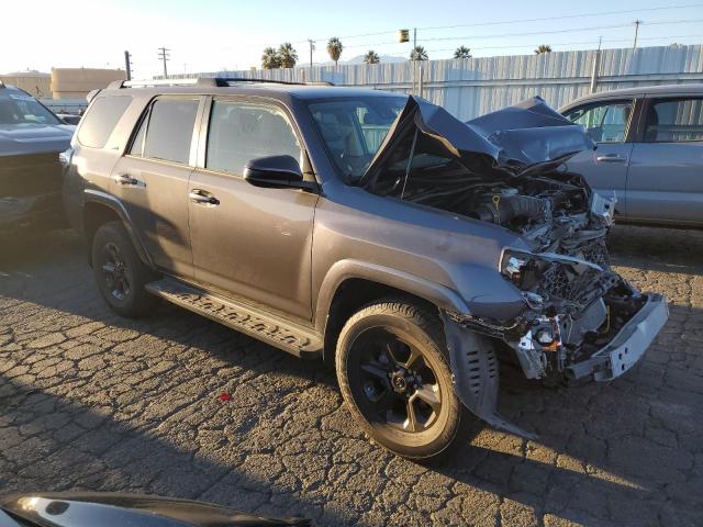 Photo 3 VIN: JTEMU5JR4M5939236 - TOYOTA 4RUNNER SR 