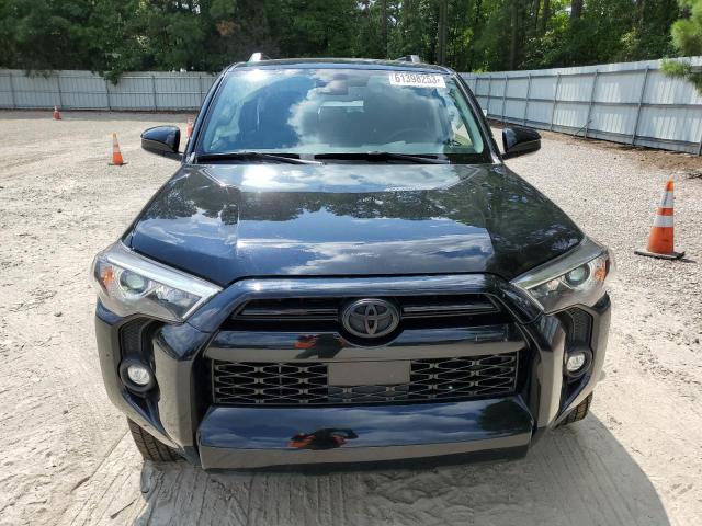 Photo 4 VIN: JTEMU5JR4M5943142 - TOYOTA 4RUNNER SR 