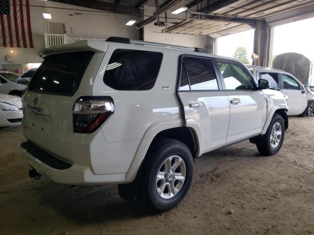 Photo 2 VIN: JTEMU5JR4P6153175 - TOYOTA 4RUNNER SE 