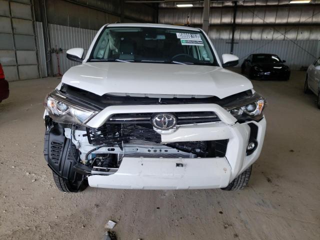 Photo 4 VIN: JTEMU5JR4P6153175 - TOYOTA 4RUNNER SE 