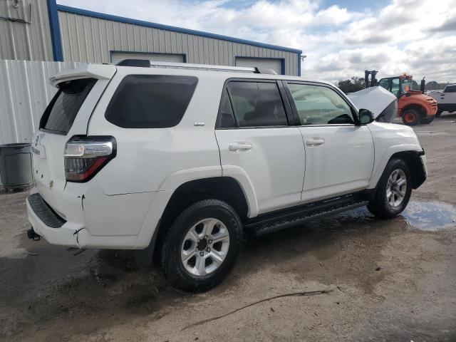 Photo 2 VIN: JTEMU5JR4P6178190 - TOYOTA 4RUNNER SE 