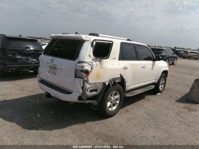 Photo 3 VIN: JTEMU5JR5M5862666 - TOYOTA 4RUNNER 