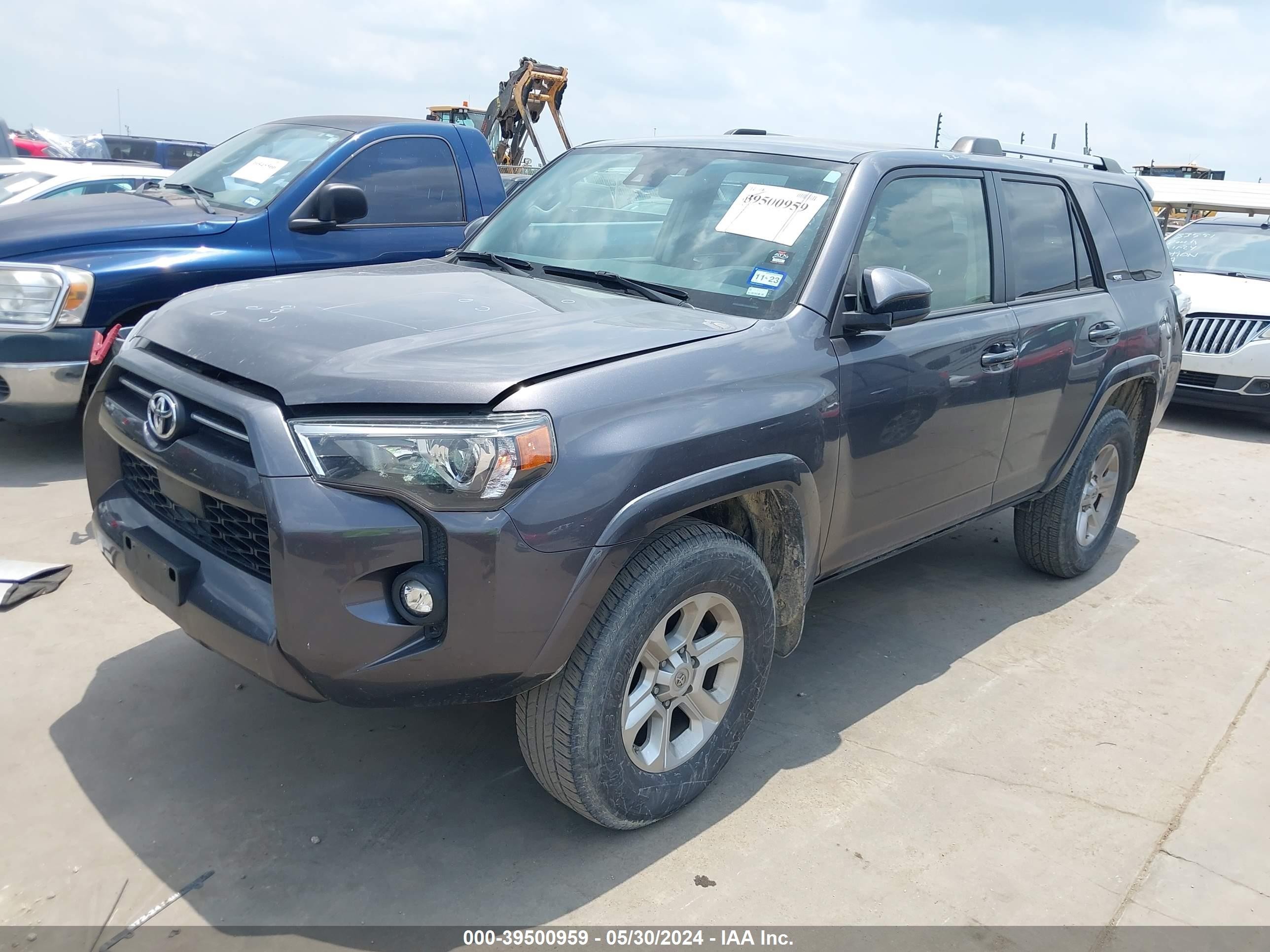 Photo 1 VIN: JTEMU5JR5M5903863 - TOYOTA 4RUNNER 