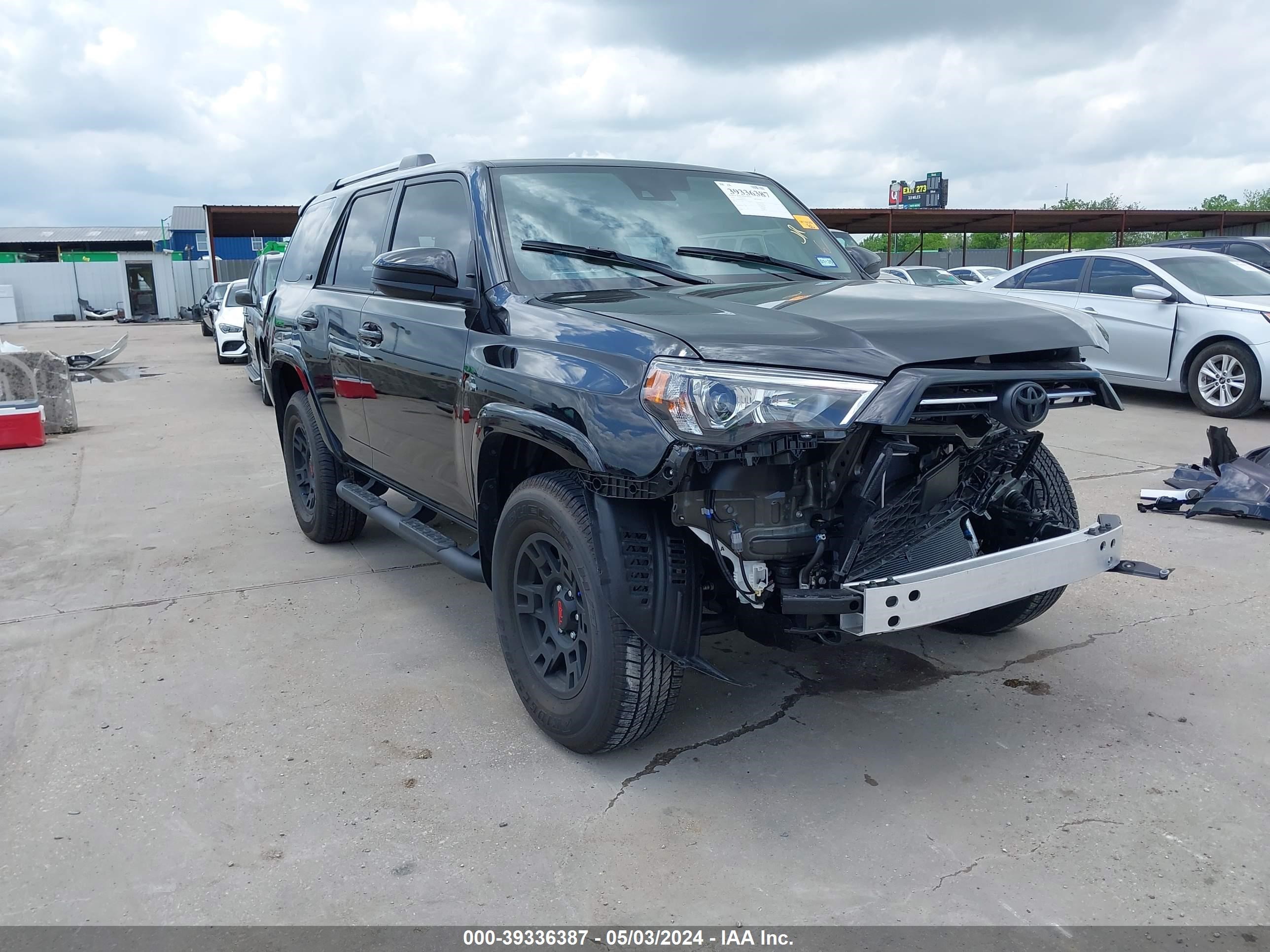 Photo 0 VIN: JTEMU5JR5R6239050 - TOYOTA 4RUNNER 