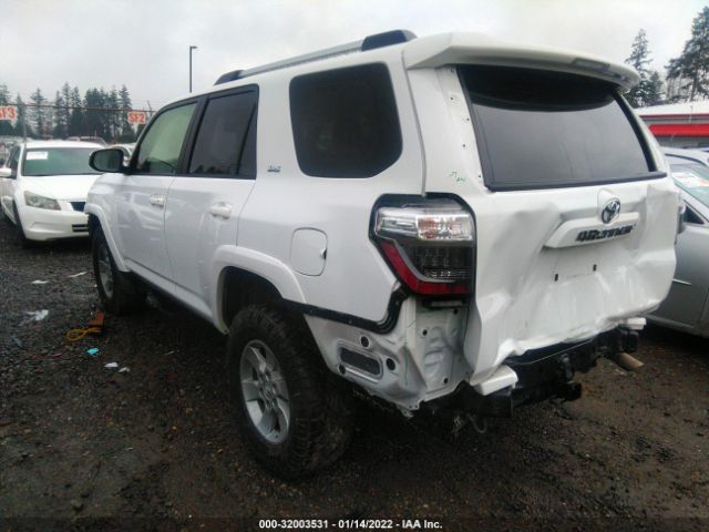 Photo 2 VIN: JTEMU5JR7M5946276 - TOYOTA 4RUNNER 