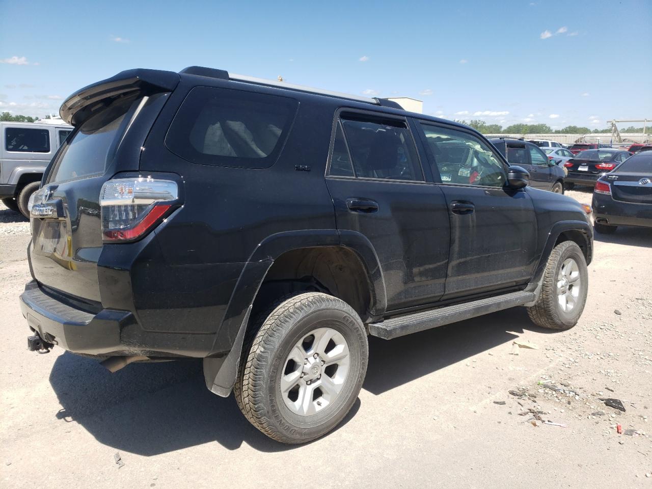 Photo 2 VIN: JTEMU5JR7N6010069 - TOYOTA 4RUNNER 