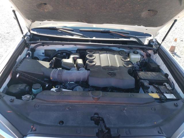 Photo 6 VIN: JTEMU5JR8M5889540 - TOYOTA 4RUNNER SR 