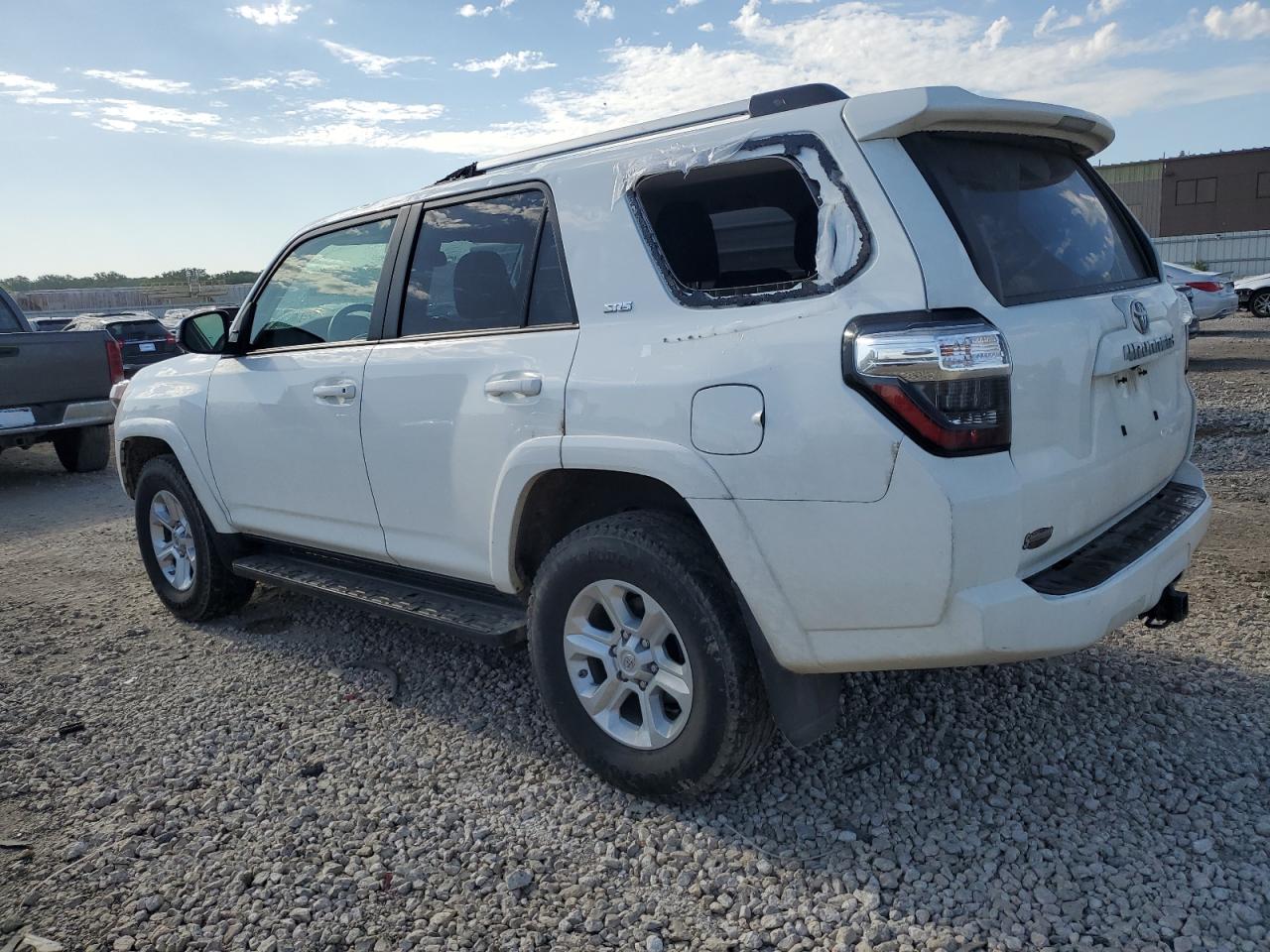 Photo 1 VIN: JTEMU5JR8M5909365 - TOYOTA 4RUNNER 