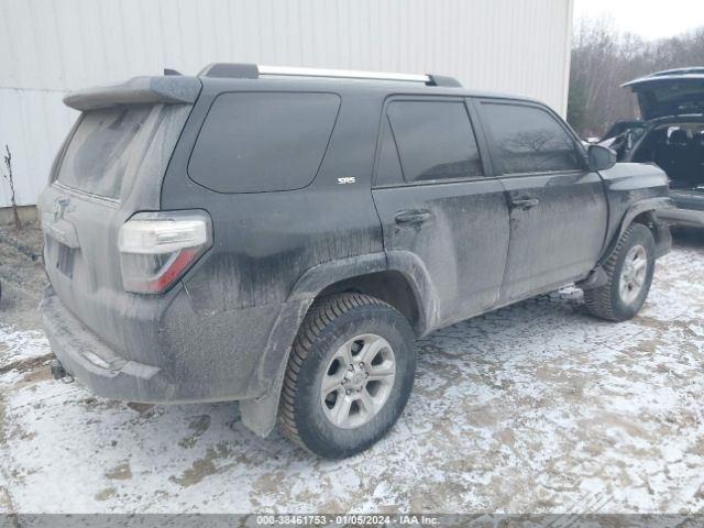 Photo 3 VIN: JTEMU5JR8M5925761 - TOYOTA 4RUNNER 