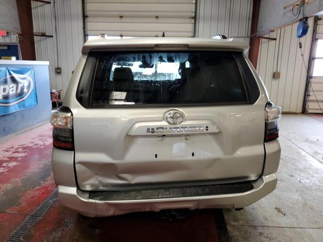 Photo 5 VIN: JTEMU5JR8P6142129 - TOYOTA 4RUNNER SE 