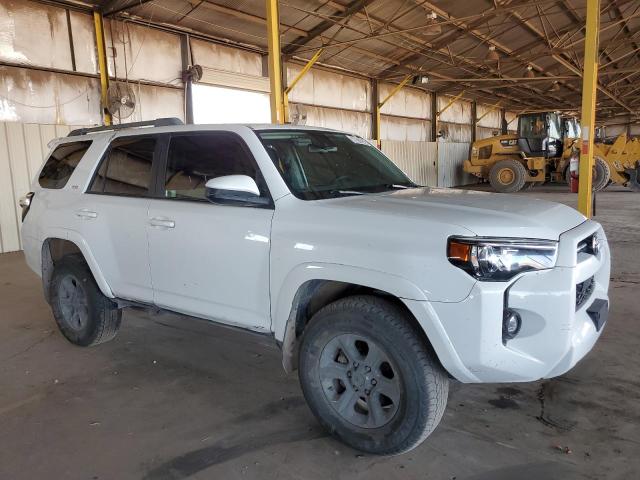 Photo 3 VIN: JTEMU5JR8P6142356 - TOYOTA 4RUNNER SE 