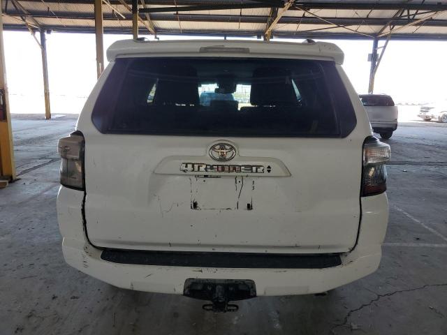 Photo 5 VIN: JTEMU5JR8P6142356 - TOYOTA 4RUNNER SE 