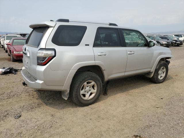 Photo 2 VIN: JTEMU5JR9P6096469 - TOYOTA 4RUNNER SE 