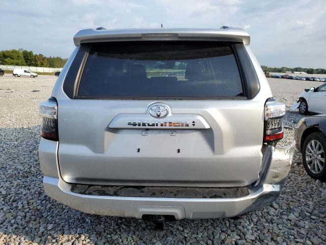 Photo 5 VIN: JTEMU5JR9P6140745 - TOYOTA 4RUNNER SE 