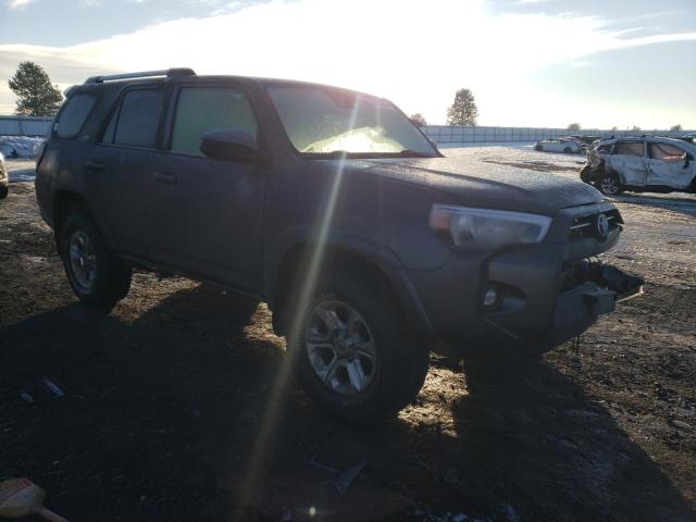 Photo 3 VIN: JTEMU5JRXM5884470 - TOYOTA 4RUNNER SR 