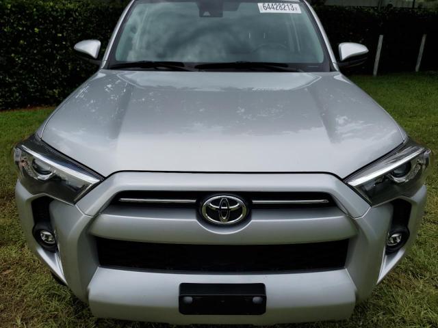 Photo 4 VIN: JTEMU5JRXN6019204 - TOYOTA 4RUNNER SR 