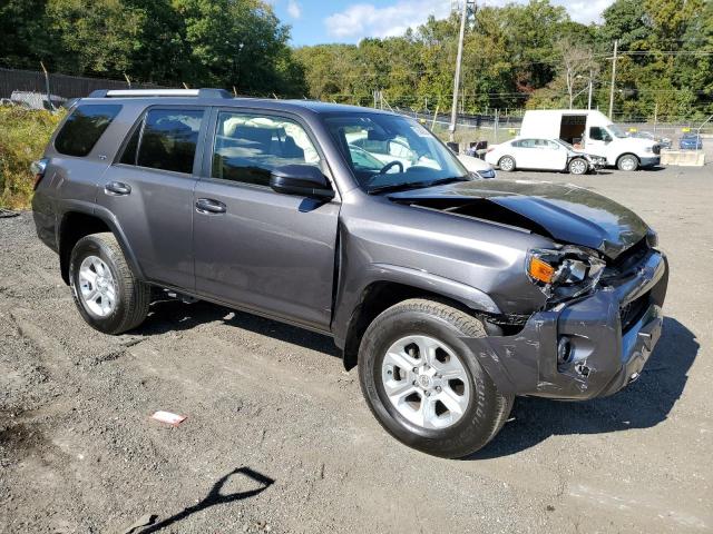 Photo 3 VIN: JTEMU5JRXP6128510 - TOYOTA 4RUNNER SE 