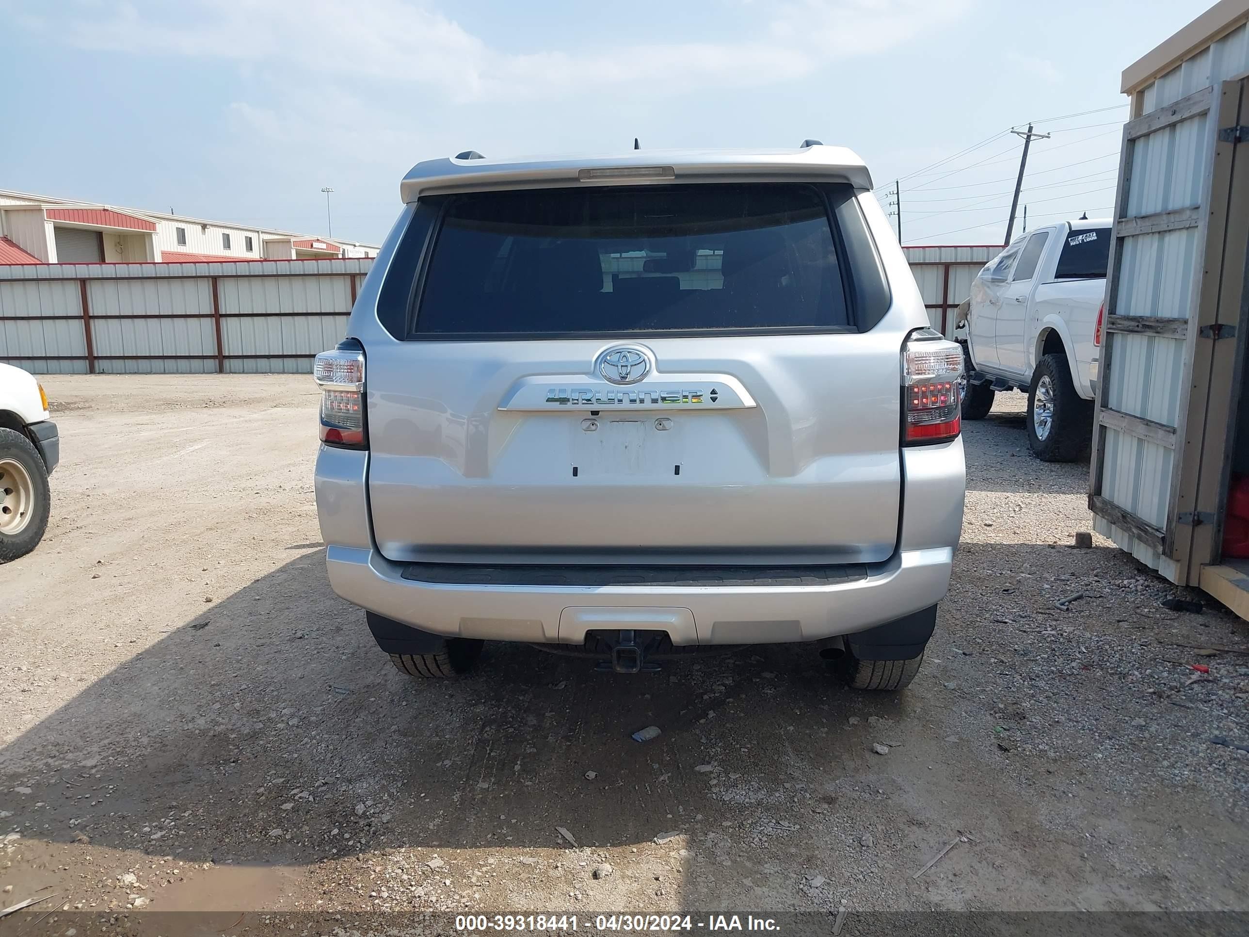 Photo 16 VIN: JTEMU5JRXP6155030 - TOYOTA 4RUNNER 