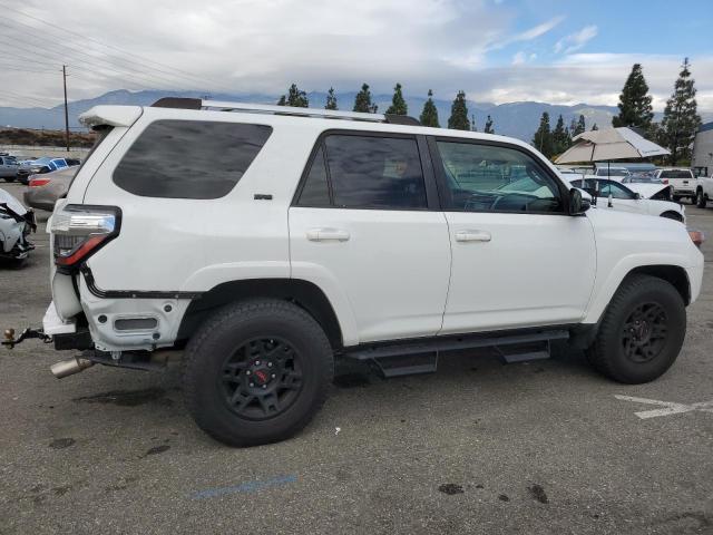 Photo 2 VIN: JTENU5JR0M5910711 - TOYOTA 4RUNNER SR 