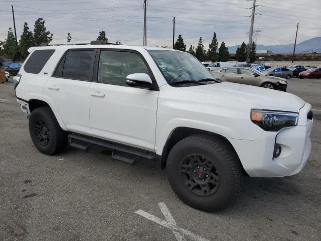 Photo 3 VIN: JTENU5JR0M5910711 - TOYOTA 4RUNNER SR 