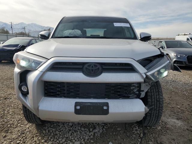 Photo 4 VIN: JTENU5JR0R6221334 - TOYOTA 4RUNNER SR 