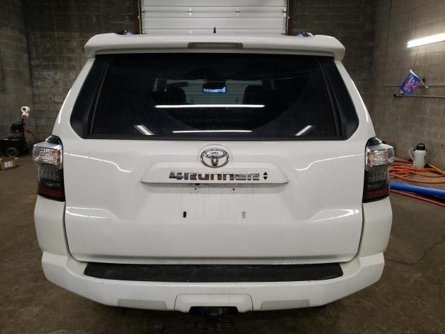 Photo 5 VIN: JTENU5JR2M5930975 - TOYOTA 4RUNNER SR 