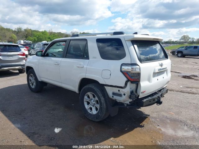 Photo 2 VIN: JTENU5JR2N6000540 - TOYOTA 4RUNNER 