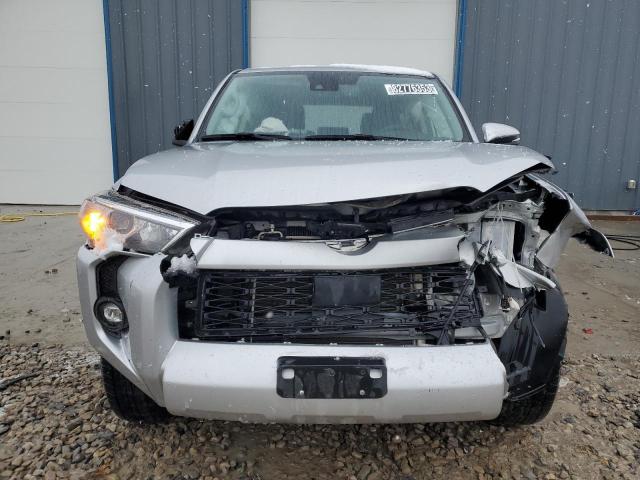 Photo 4 VIN: JTENU5JR3M5930340 - TOYOTA 4RUNNER 