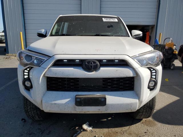 Photo 4 VIN: JTENU5JR3N6013135 - TOYOTA 4RUNNER SR 