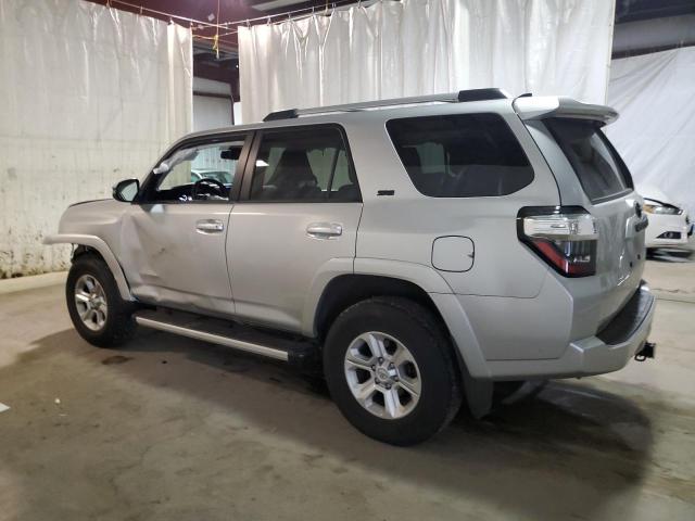 Photo 1 VIN: JTENU5JR4N6047049 - TOYOTA 4RUNNER SR 