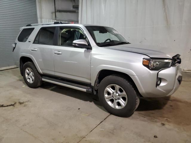 Photo 3 VIN: JTENU5JR4N6047049 - TOYOTA 4RUNNER SR 