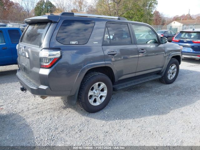 Photo 3 VIN: JTENU5JR6M5846545 - TOYOTA 4RUNNER 