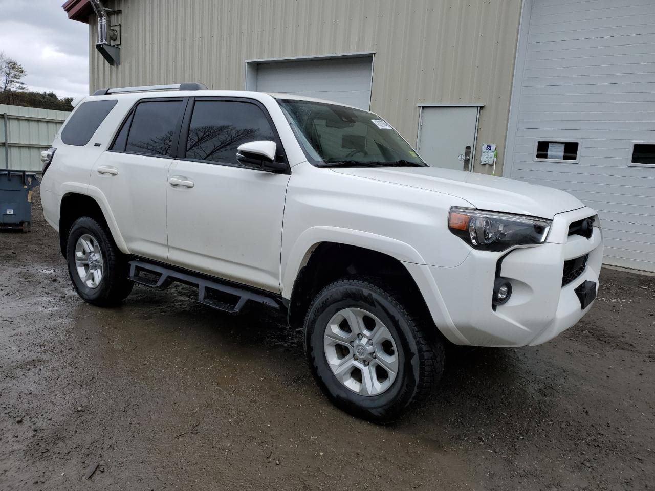 Photo 3 VIN: JTENU5JR7M5855626 - TOYOTA 4RUNNER 